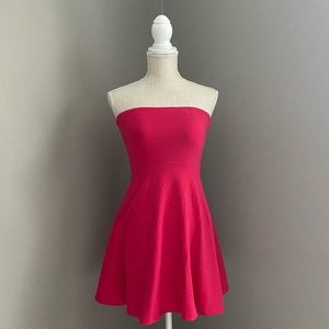 Strapless Express Dress